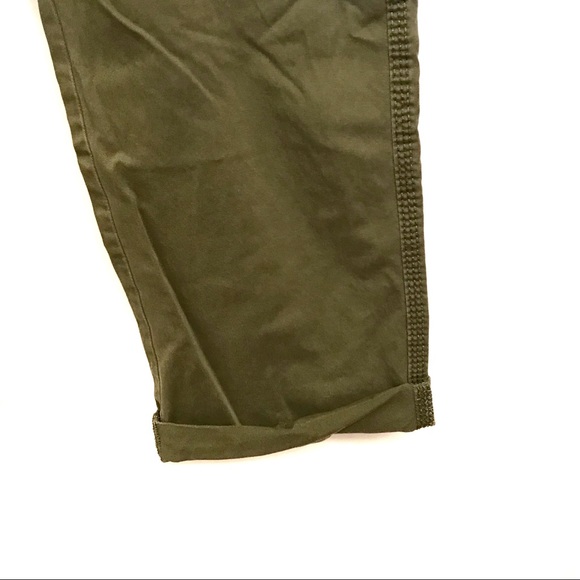 Banana Republic size 6 green capri pants - Picture 5 of 7